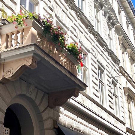 Paulay Design Apartment Budapest Ngoại thất bức ảnh